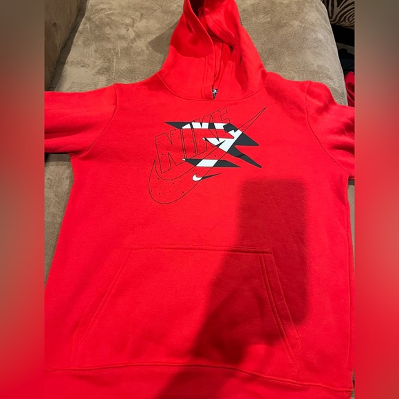 Nike - Hoodie - Picture 3 of 3